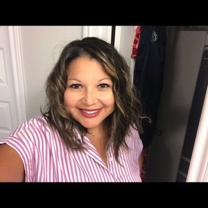 Meet your Posher, Antoinette